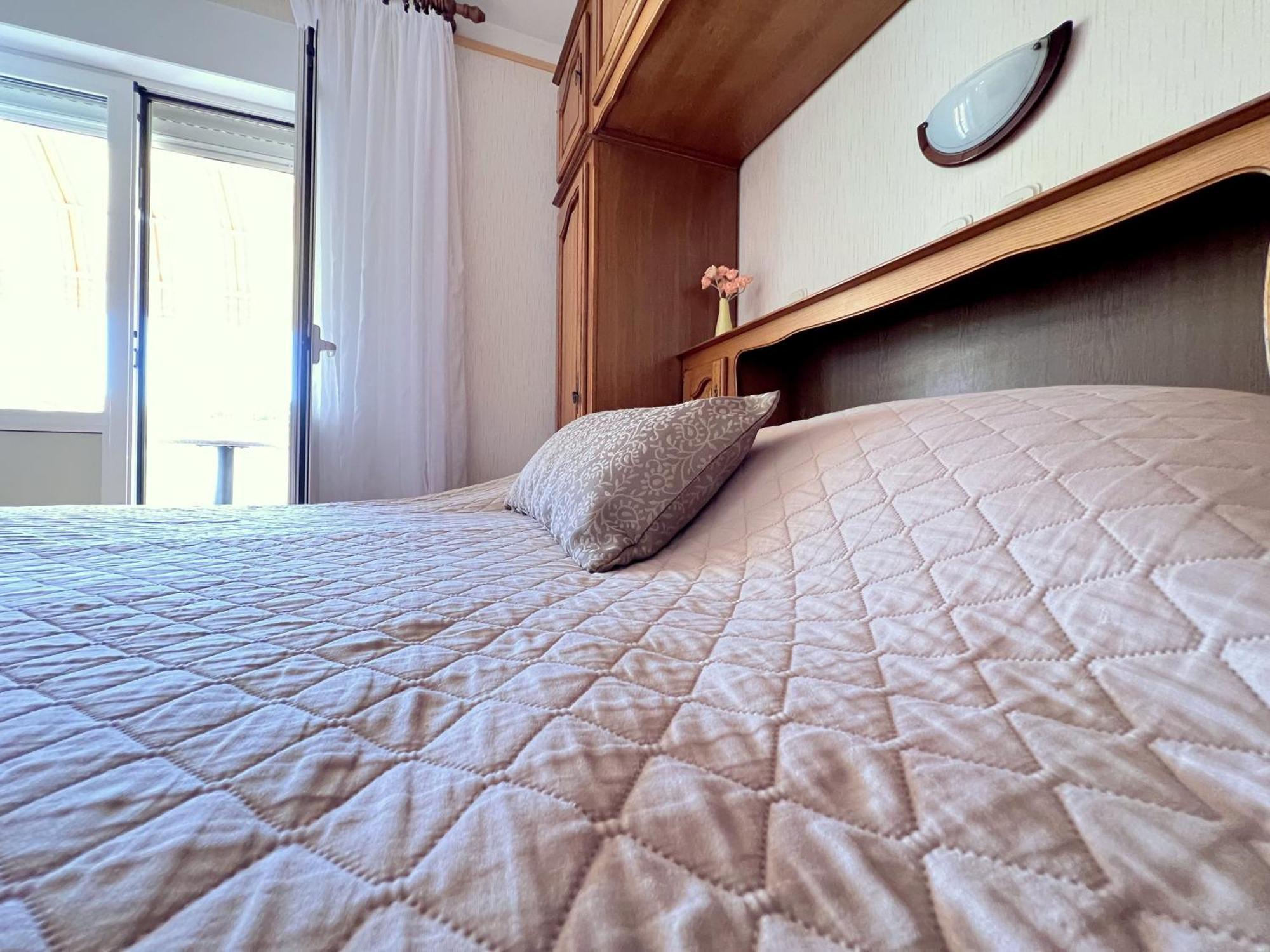 Bed & Breakfast Rab Palit Exterior foto